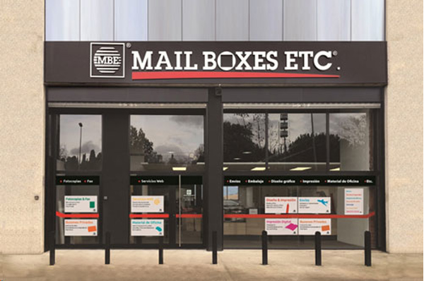 Mail Boxes Etc. abre una franquicia en Benidorm