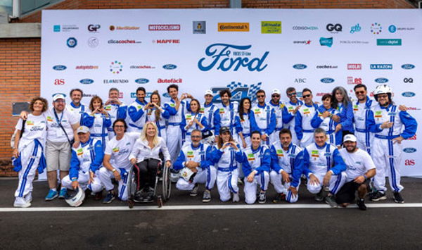 La red de franquicias Centros Ideal, sponsor y participante de la Carrera 24 Horas Ford en su decimosexta edición
