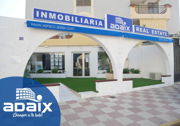 Apertura de la franquicia de la agencia inmobiliaria Adaix Xeraco, Valencia