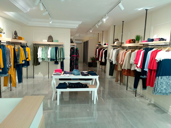 La franquicia de moda de mujer Dándara inaugura un nuevo establecimiento en Lamezia Terme