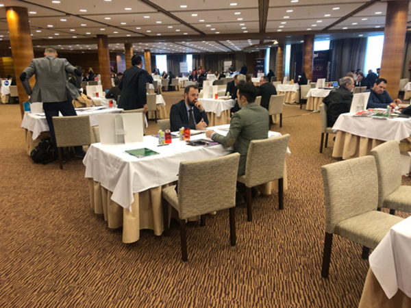 Apuesta segura con franquicia Corte y Jamón en Valencia