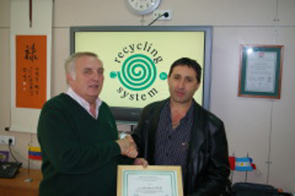 Recycling System finaliza la formación de su nueva franquicia en Valladolid