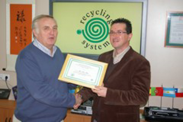 La franquicia Recycling System sigue con su ambicioso proyecto de expansión con nuevos centros profesionales.
