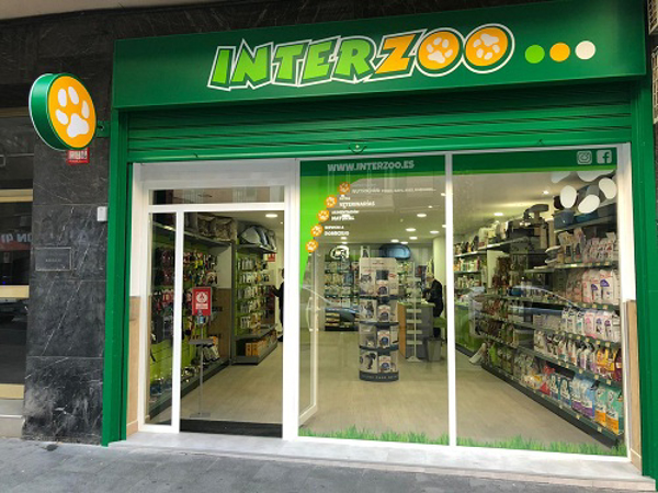 La franquicia Interzoo comienza el 2021 con una nueva apertura en Alicante.