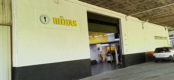 La franquicia Midas inaugura su cuarto taller en Bizkaia en la localidad de Galdakao