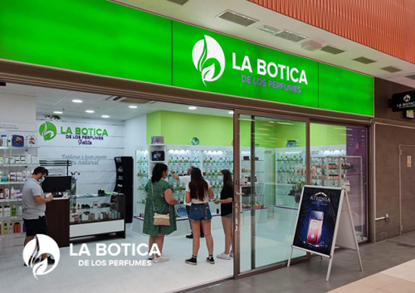 La Botica de los Perfumes abre nueva franquicia en el C.C. Aleste Plaza de Sevilla