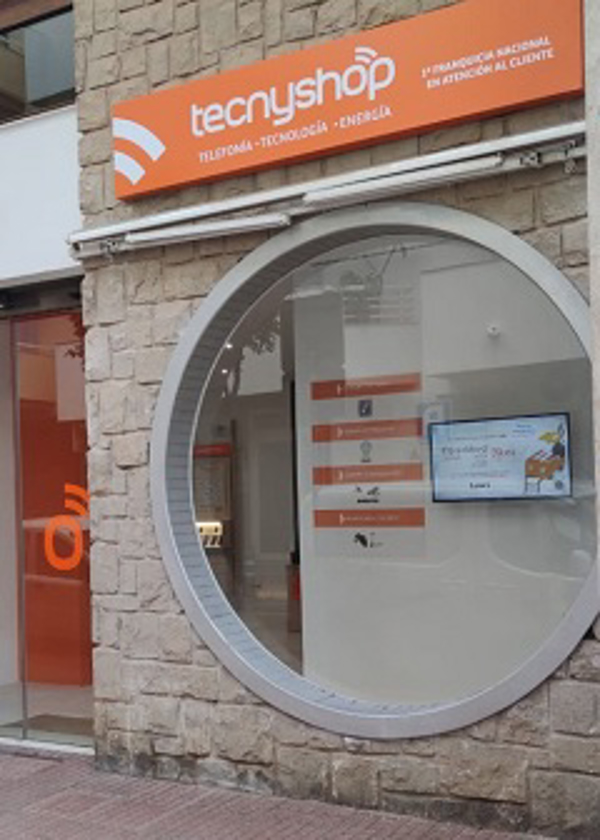 LA CADENA DE TELEFONÍA TECNYSHOP INAUGURA SU NUEVA TIENDA DE LA RED EN SANTA EULALIA (IBIZA)