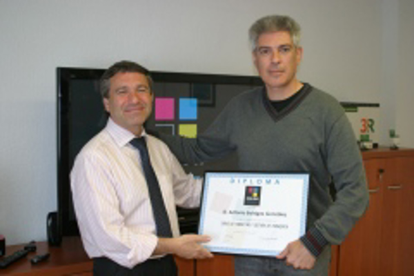 Color Plus Cáceres finaliza el curso de formación al franquiciado y obtiene su diploma