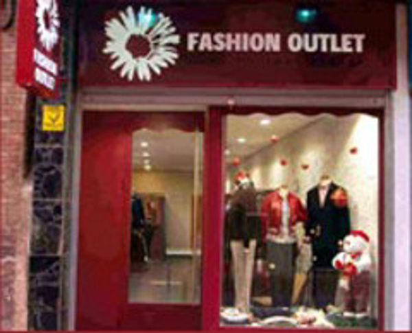 La franquicia Fashion Outlet contrata a s.o.s. creativos como asesores de imagen y venta