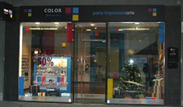 Apertura  de la franquicia Color Plus en Cuarte de Huerva (Zaragoza)