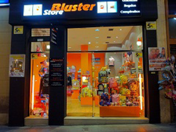 Inauguración en Cantabria de una nueva franquicia Bluster Store