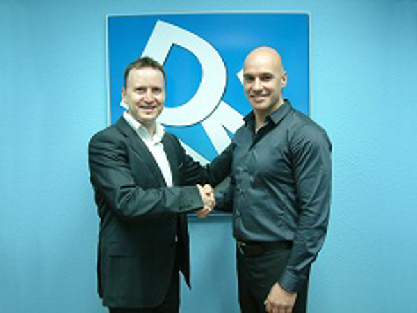 Dimensional Webs inaugura franquicia nueva