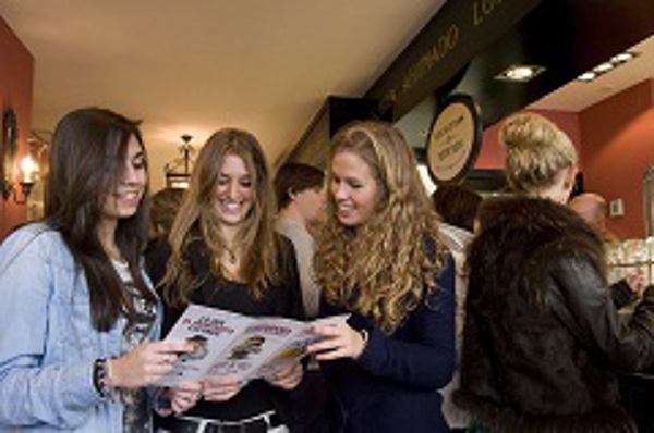 100 Montaditos inaugura hoy su séptima franquicia en Catalunya