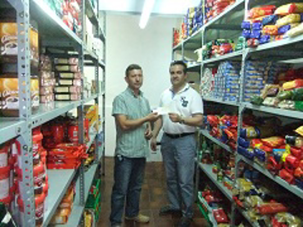 Franquicias Clínica Sacher solidarizadas con Cáritas