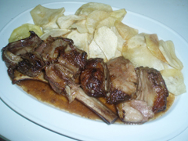 Las franquicias de Bodega La Pitarra estrenan cocina central