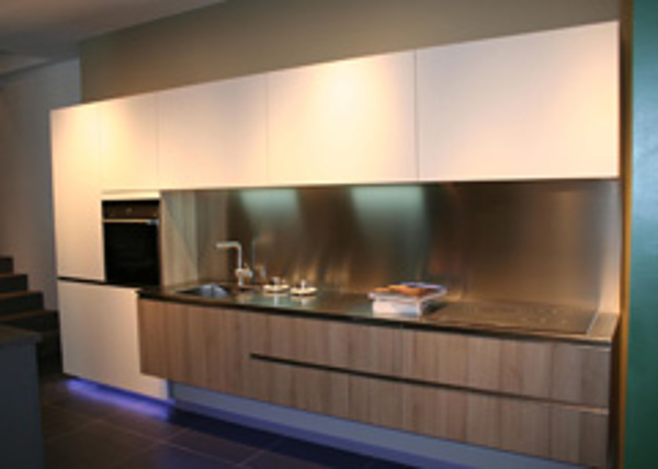 Schmidt Cocinas, una franquicia que apuesta por el comercio de proximidad