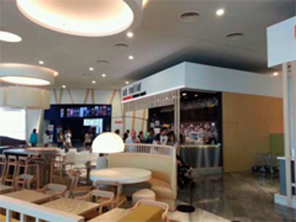 Franquicia Eh Voilà! Express sirve 2250 crêpes en su primera semana